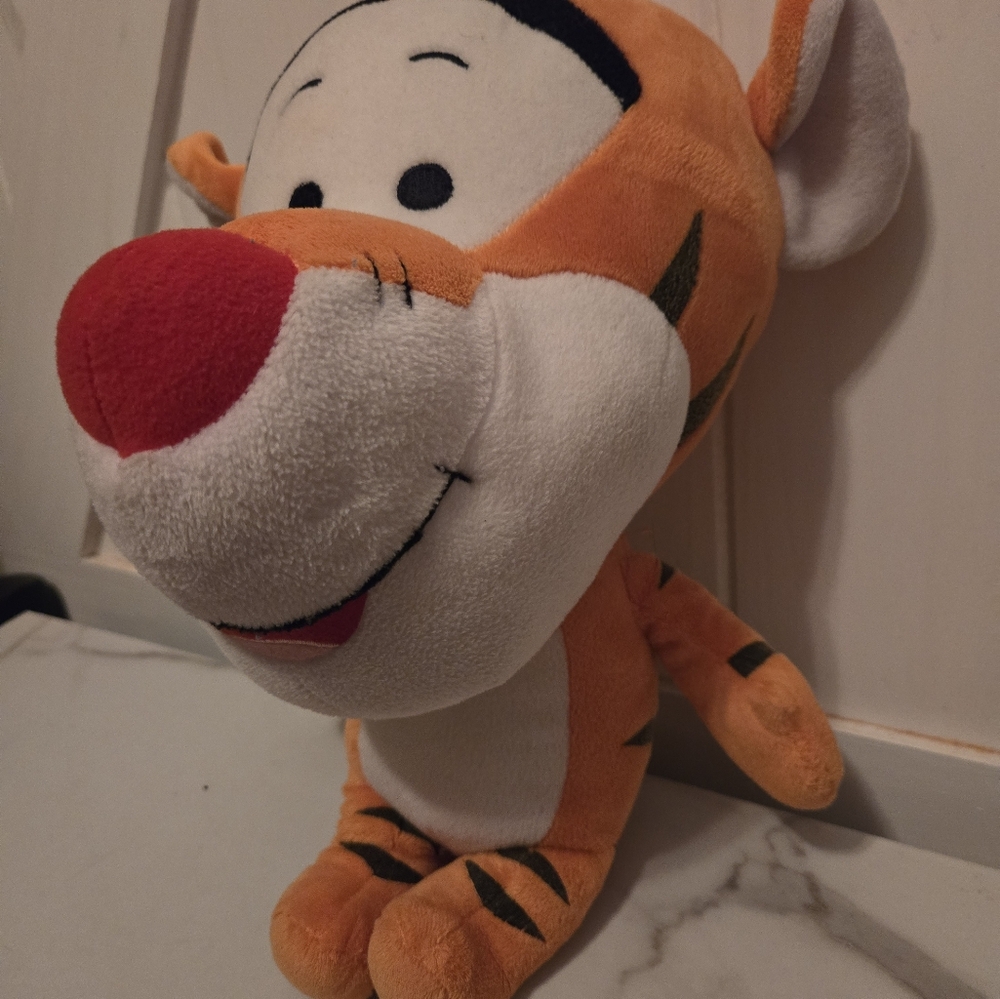Disney Tigger Plush 15" Winnie The Pooh Tiger Cutie Big Head Orange Toy
